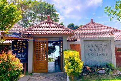 Legon Waru Cottage